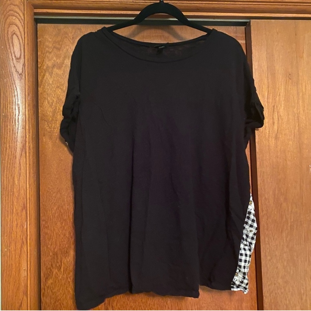 Torrid Daisy Top